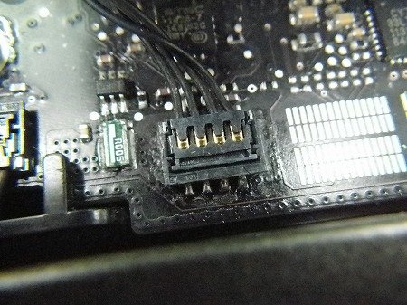ファンコネクタの修理手術